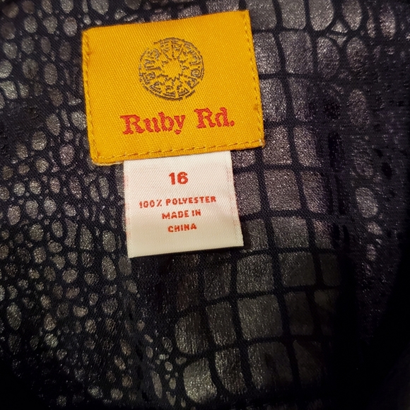 Ruby Rd. Alligator Patterned Jacket, Size 16 - Picture 6 of 7